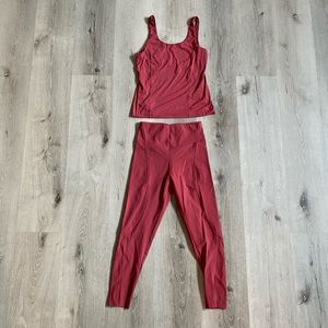 NWOT Pink Oysho Workout Leggins+ Top